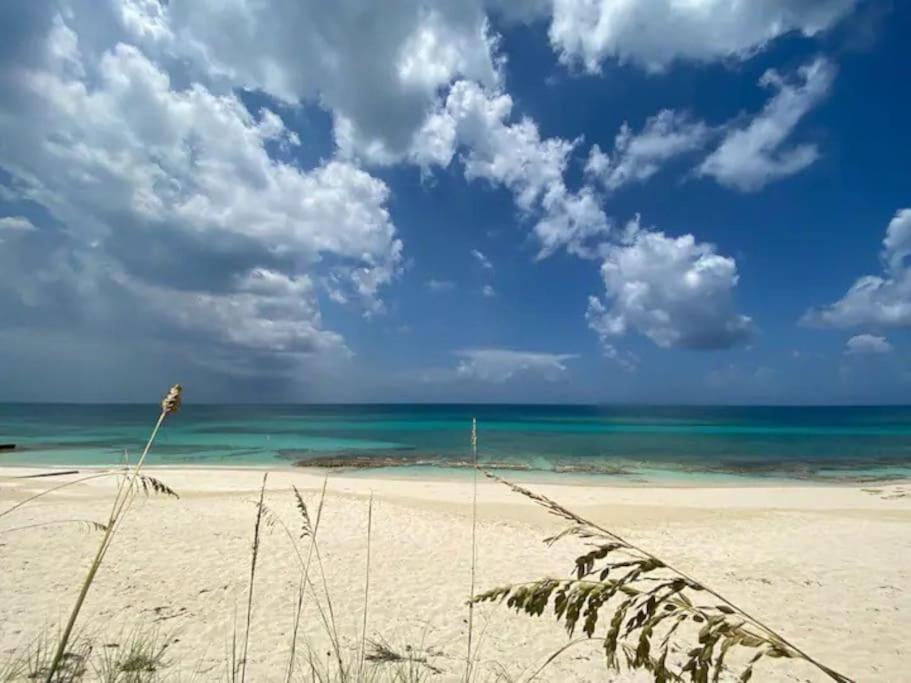 Beach'Nbarefoot Nassau Ngoại thất bức ảnh