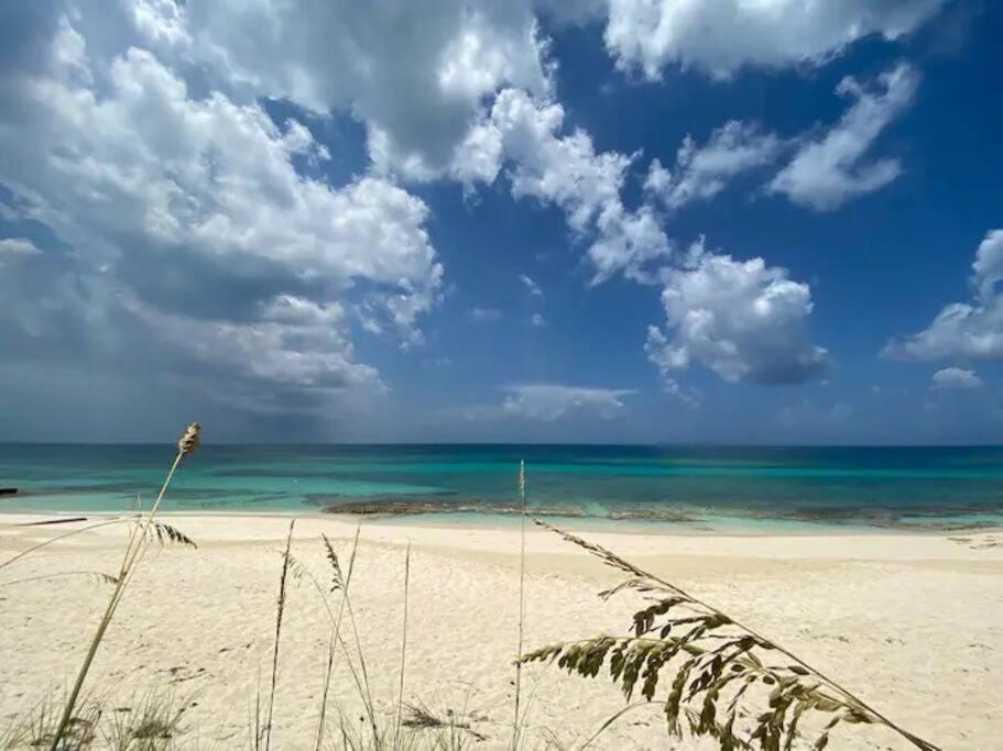 Beach'Nbarefoot Nassau Ngoại thất bức ảnh